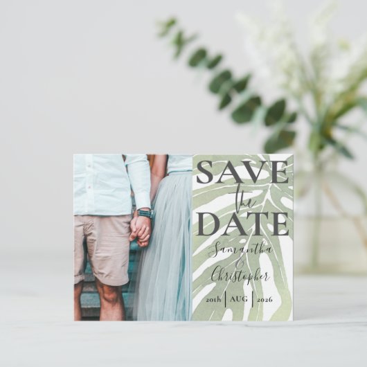 トロピカルモンステラ写真の日付を結婚保存 案内ポストカード (スタンド正面)