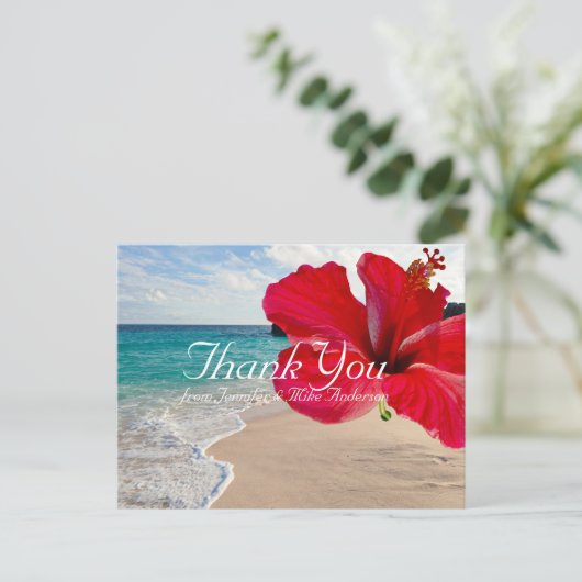 トロピカルレッドハイビスカスかわいらしビーチありがとう ポストカード (スタンド正面)
