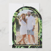 トロピカル金ゴールドパームアーチブラックブライダルシャワー 招待状 (裏面)