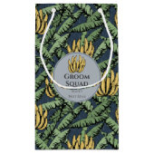 トロピカル ネイビー グルーム スクワッド バナナの葉 スモールペーパーバッグ (裏面)