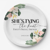 トロピカル フラワーの彼女は結婚する ブライダル シャワー ペーパープレート (正面)