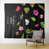トロピカル ブラック フローラル ピンク フォトブース バックドロップ タペストリー (インサイチュ(横))