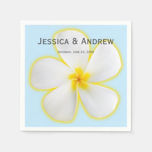 トロピカル、白、黄のプルメリア、フローラ結婚 スタンダードカクテルナプキン (正面)