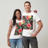 トロピッカラフルクの花の背景（暗） Tシャツ (ユニセックス)