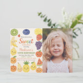 トロピッカラフルクフルーツ誕生日招待状 招待状 (スタンド正面)