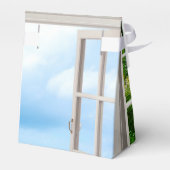 トロピッ結婚カルビーチシーン愛用ボックス フェイバーボックス (裏面サイド)