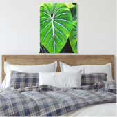 トロピッ葉クな、ゾウの耳、ダークグリーン キャンバスプリント (インサイチュ (寝室))