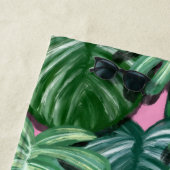 トロピッ葉クパターン – 緑の葉 ビーチタオル (インサイチュ)