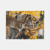 トロフィのシカ フリースブランケット (正面(横))