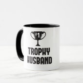 トロフィの夫のおもしろいな結婚式及び誕生日プレゼント マグカップ (正面左)