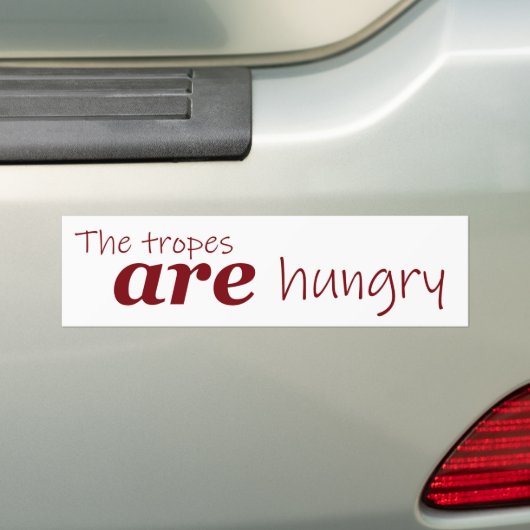 トロフィーは飢えた文学の虚無的なミーム バンパーステッカー (車上)