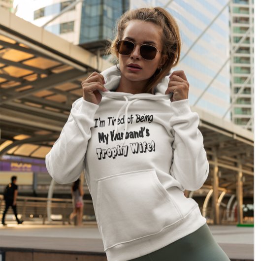 トロフィーワイフ Tシャツ