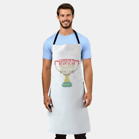 トロフィー夫 エプロン (着用した状態)