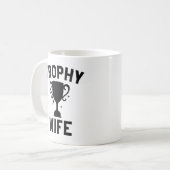 トロフィー・ワイフ コーヒーマグカップ (正面左)