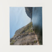 トロルフィヨルドロフテン タペストリー (正面)