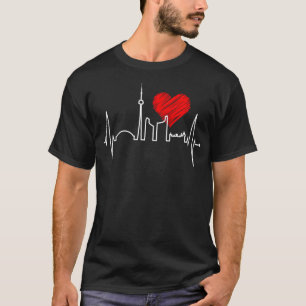 トロントスカイラインハートビートカナダ·イ·ラブカナダ Tシャツ
