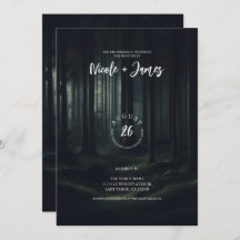 トワイライトの暗いムーディフォレスト結婚の木