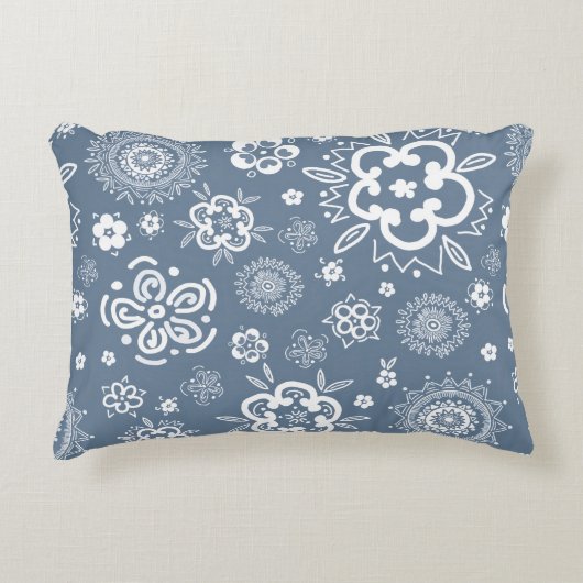 トワイライトガーデン伝統的- Aフローラ アクセントクッション (正面)