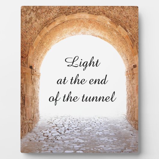 トンネルの終点のライト フォトプラーク (正面)