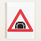 トンネル警告の道路標識の交通記号 プランナー手帳 (正面)