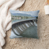 トンプソン秋ダム クッション (ブランケット)