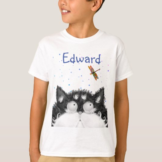 トンボに驚くタキシード猫 Tシャツ (正面)