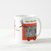 トンボのフレーム写真の追加パーソナライズされた コーヒーマグカップ (正面右)