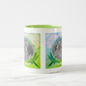 トンボデイジー花パーソナライズされた写真 ツートーンマグカップ (中央)