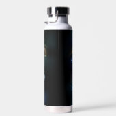 トンボ白熱［赤熱］光を放つイ湖 ウォーターボトル (右面)