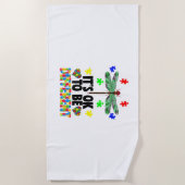 トンボ違うイTシャツは自閉症 ビーチタオル (正面)