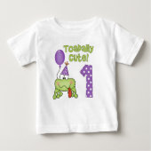 トータリーかわいいカエル1歳の誕生日 ベビーTシャツ (正面)