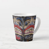 トーテムポール顔サンダー_コーブ カフェラテマグ (右アングル)