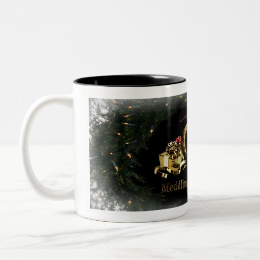 トートのMagoatsのヤギのクリスマスの休日のマグ ツートーンマグカップ (左)