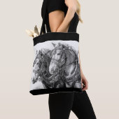 トートを引いているばん馬 トートバッグ (クローズアップ)