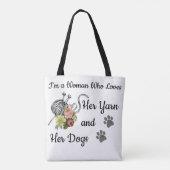 トートバック私は彼女のヤーンおよび犬を愛する女性です トートバッグ (裏面)