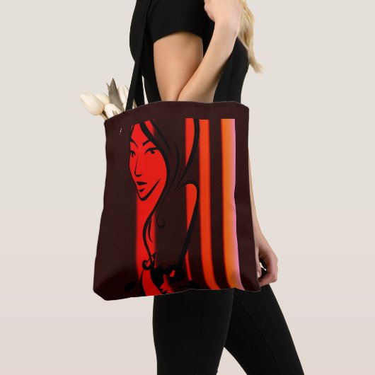 トート (クローズアップ)