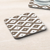 トープ茶色と白のダイヤモンド模様 コースター (左側)