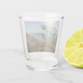トーリーパインとカリフォルニアの海岸線の風景 ショットグラス (裏面)