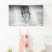 トーンズのハートと聖書 横断幕 (インサイチュ)