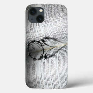 トーンズのハートと聖書 iPhone 13ケース