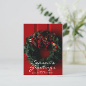 ドアでつるすクリスマスのリースのクローズアップ シーズンポストカード (スタンド正面)