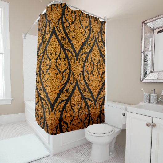 ドアでタイのパターンの彫刻ロータス写真を閉じる シャワーカーテン (インサイチュ)