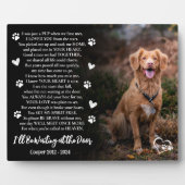 ドアで待ってる写真 犬メモリアル フォトプラーク (正面)