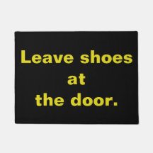 ドアの許可の靴