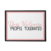 ドアマットは人々が耐える犬のウェクロメ