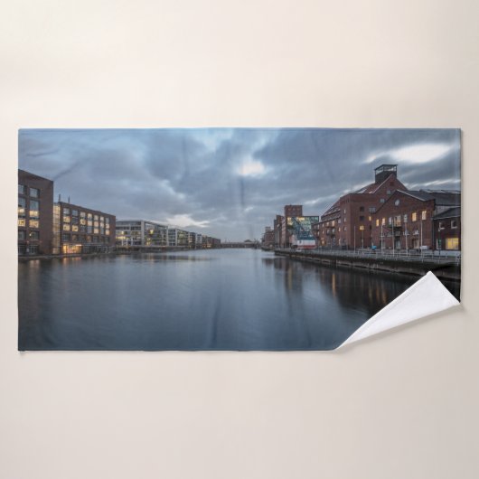 ドイスバーグドイツ バスタオル (バスタオル)