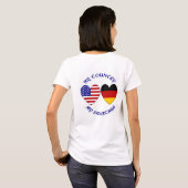 ドイツとアメリカの国旗のハート 国の遺産 レディース Tシャツ (裏面フル)