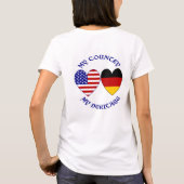 ドイツとアメリカの国旗のハート 国の遺産 レディース Tシャツ (裏面)