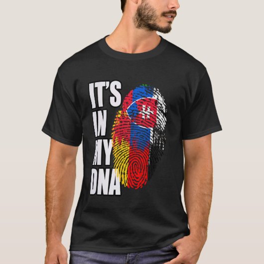 ドイツとスロバキアのDNA遺産の旗 Tシャツ (正面)