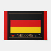 ドイツとドイツ国旗の家のマット/スポーツへようこそ ドアマット (正面)